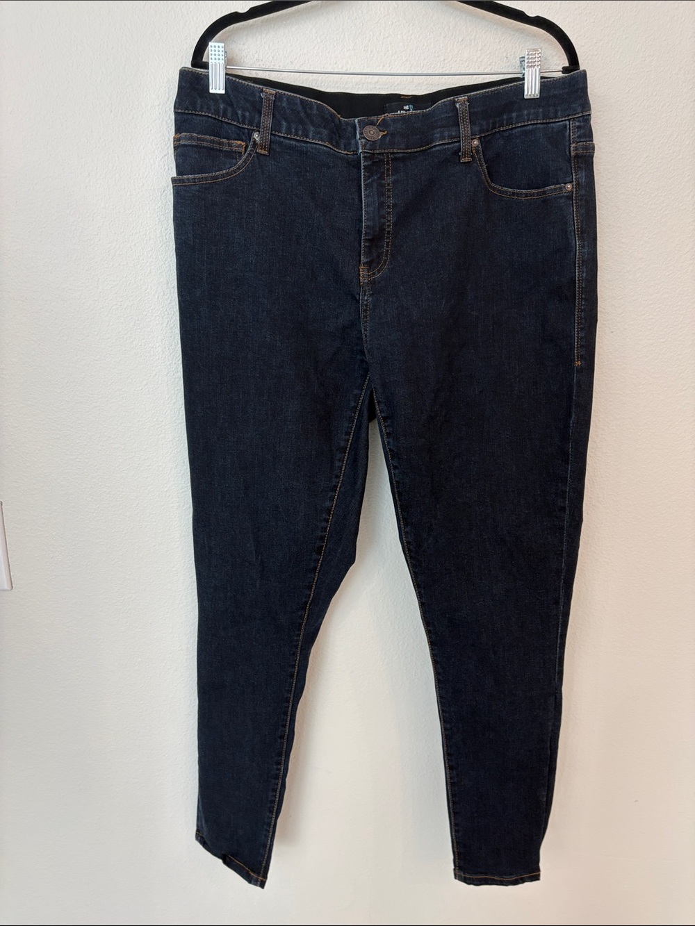 LuLaRoe Dark Blue Skinny Women’s Jeans size 38